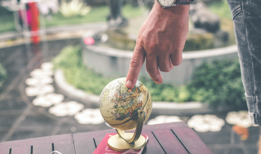5 profesijas, kas apvieno darbu un ceļošanu